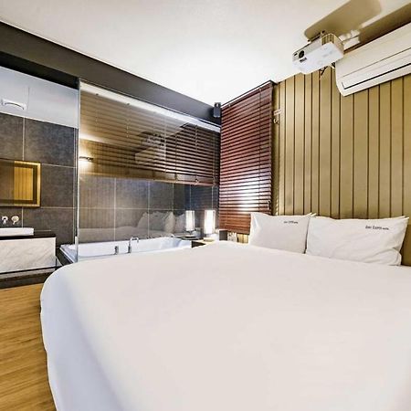 Haeundae Gary Cooper Hotel Busan Exterior photo